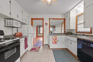 752 Orange Ave E, Saint Paul, MN 55106 - Photo 16