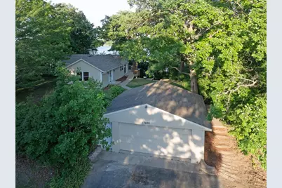 17422 Judicial Road, Lakeville, MN 55044 - Photo 2