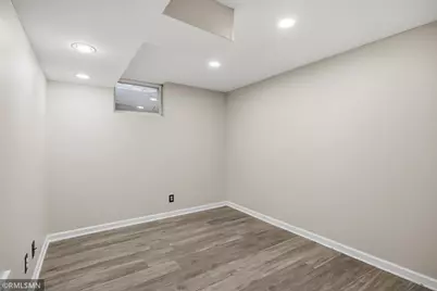 10157 Irwin Road, Bloomington, MN 55437 - Photo 28
