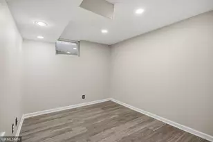10157 Irwin Rd, Bloomington, MN 55437 - Photo 28