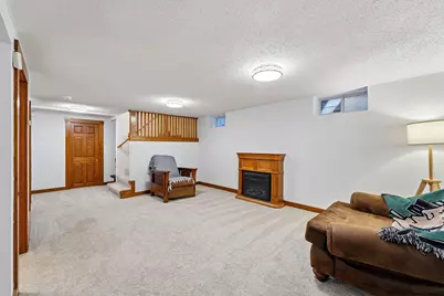 1037 Burr Street, Saint Paul, MN 55130 - Photo 16