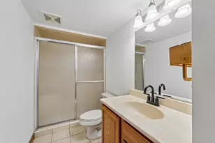 1037 Burr St, Saint Paul, MN 55130 - Photo 20