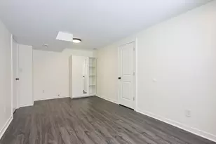 144 Sidney St W, Saint Paul, MN 55107 - Photo 12