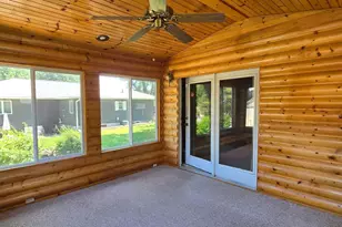 1713 S Shore Dr, Albert Lea, MN 56007 - Photo 10