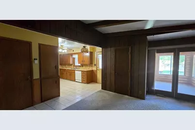 1713 S Shore Drive, Albert Lea, MN 56007 - Photo 12
