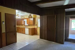1713 S Shore Dr, Albert Lea, MN 56007 - Photo 12