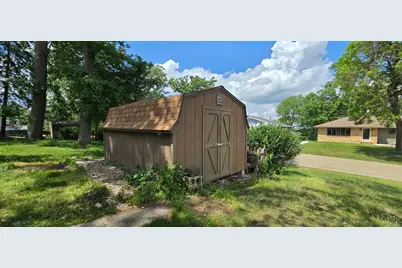 1713 S Shore Drive, Albert Lea, MN 56007 - Photo 28