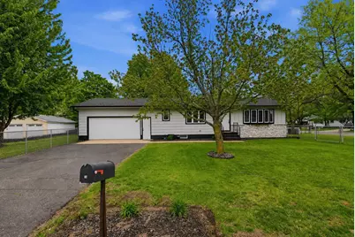 26 4th Avenue SE, Saint Joseph, MN 56374 - Photo 2