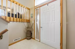 611 36th Ave S, Moorhead, MN 56560 - Photo 4