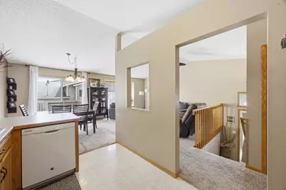 611 36th Avenue S, Moorhead, MN 56560 - Photo 10