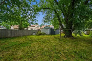 1304 10th Ave NW, Austin, MN 55912 - Photo 14