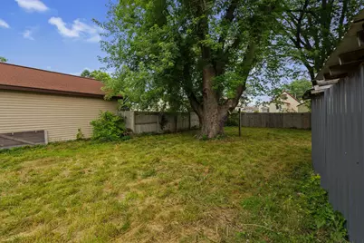 1304 10th Avenue NW, Austin, MN 55912 - Photo 10