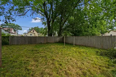 1304 10th Avenue NW, Austin, MN 55912 - Photo 12