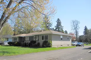 516 N 8th St, River Falls, WI 54022 - Photo 1