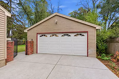 8207 3rd Avenue S, Bloomington, MN 55420 - Photo 18