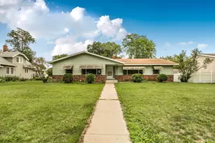 826 21st Ave N, Saint Cloud, MN 56303 - Photo 1