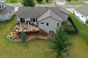 506 12th St NE, Dilworth, MN 56529 - Photo 2