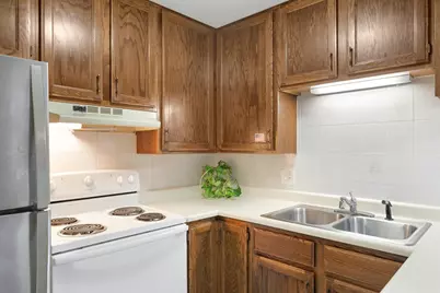 742 County Road F W #B, Shoreview, MN 55126 - Photo 6