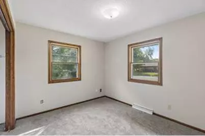 661 S Hill Drive, New Richmond, WI 54017 - Photo 14