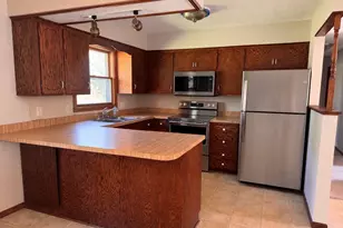 661 S Hill Dr, New Richmond, WI 54017 - Photo 2