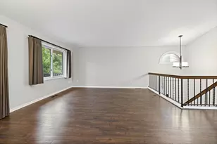 1544 Clemson Dr, Eagan, MN 55122 - Photo 14