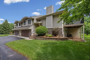 1544 Clemson Dr, Eagan, MN 55122 - Photo 4