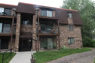 30675 Park St, Lindstrom, MN 55045 - Photo 2