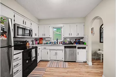5301 Edgewood Drive, New Brighton, MN 55112 - Photo 8