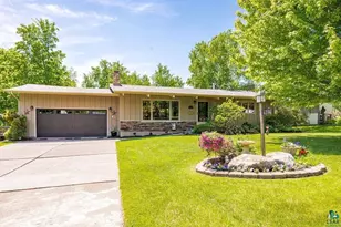 4314 Peabody Ln, Duluth, MN 55804 - Photo 1