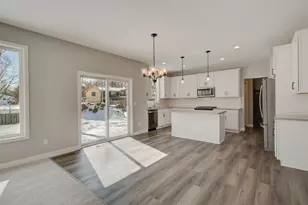 22508 Thrush St, Oak Grove, MN 55005 - Photo 10