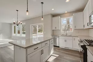 22508 Thrush St, Oak Grove, MN 55005 - Photo 8