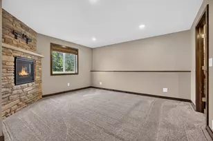 25695 Euclid Ave, Wyoming, MN 55092 - Photo 40