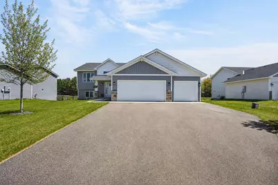 25695 Euclid Avenue, Wyoming, MN 55092 - Photo 2