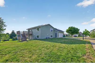 5852 Excalibur Court NW, Rochester, MN 55901 - Photo 2