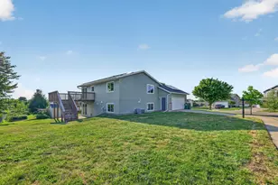 5852 Excalibur Ct NW, Rochester, MN 55901 - Photo 2