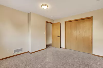 5852 Excalibur Court NW, Rochester, MN 55901 - Photo 34