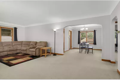 1975 Fremont Avenue E, Saint Paul, MN 55119 - Photo 8