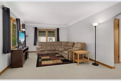 1975 Fremont Avenue E, Saint Paul, MN 55119 - Photo 6