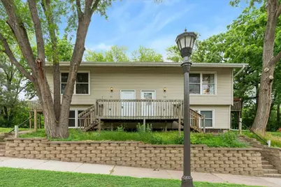111 King Street E, Saint Paul, MN 55107 - Photo 1
