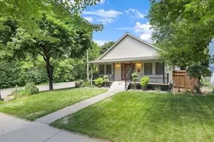 2417 Bourne Ave, Saint Paul, MN 55108 - Photo 2