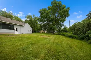 202 N 2nd St, Darwin, MN 55324 - Photo 34