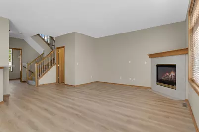 14189 Fountain Hills Court NE, Prior Lake, MN 55372 - Photo 2
