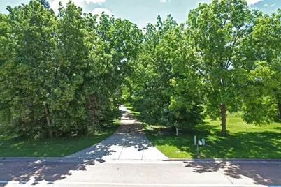 185 Pioneer Trail, Chanhassen, MN 55317 - Photo 12