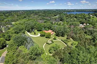 185 Pioneer Trail, Chanhassen, MN 55317 - Photo 8