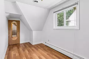 1736 Hillcrest Ave, Saint Paul, MN 55116 - Photo 32