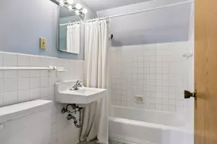 1736 Hillcrest Ave, Saint Paul, MN 55116 - Photo 36