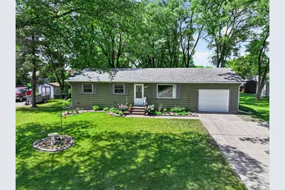 1808 E Golf Course Road NE, Alexandria, MN 56308 - Photo 4