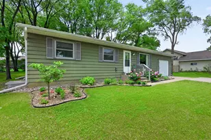 1808 E Golf Course Rd NE, Alexandria, MN 56308 - Photo 8