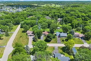 16221 Creekwood Cir, Prior Lake, MN 55372 - Photo 4