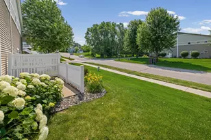 3232 Oak View Dr, Woodbury, MN 55129 - Photo 32